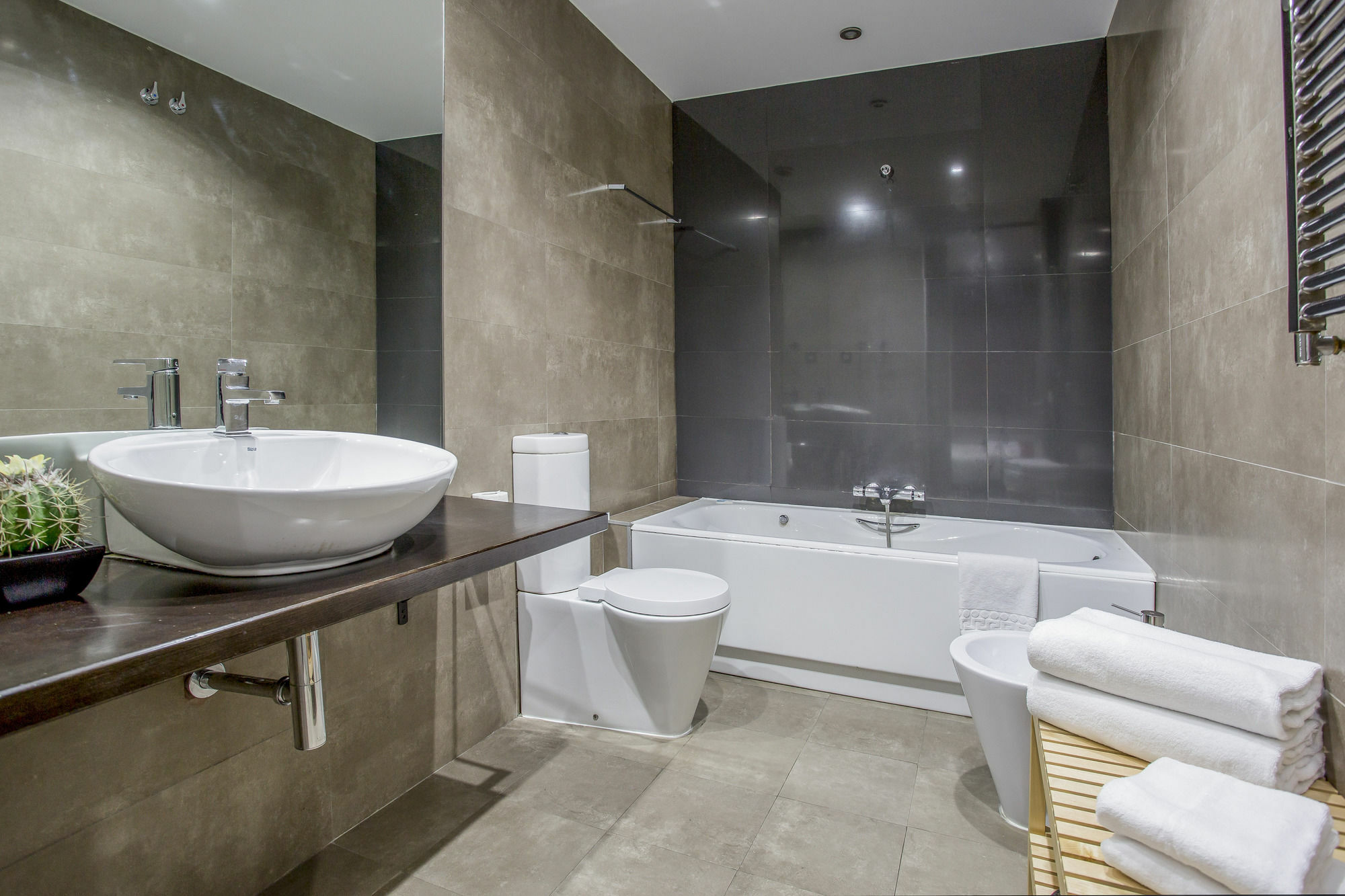 Gran Via Suites มาดริด ภายนอก รูปภาพ
